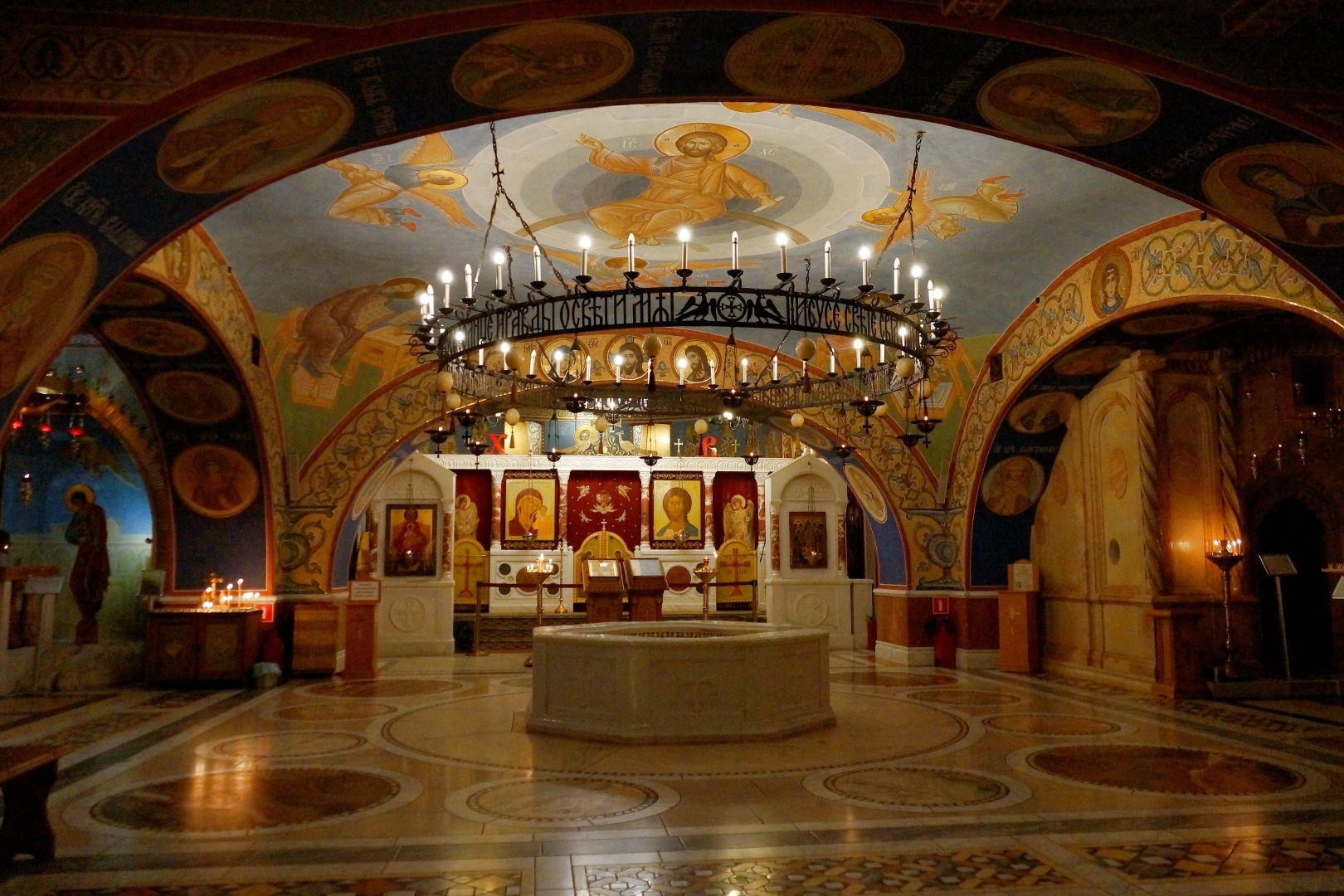 Хотите посмотреть на шедевры? Вам в Ясенево!