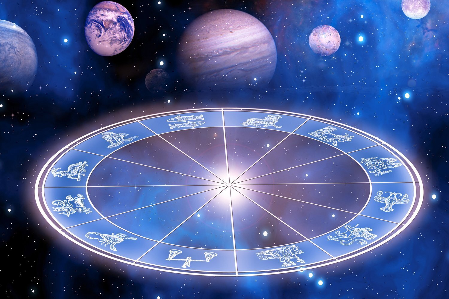Астрологический прогноз на неделю с 19 по 25 июня. Солнце в Рыбах, когда наступит день рождения у Рыб, что нужно делать в день летнего солнцестояния