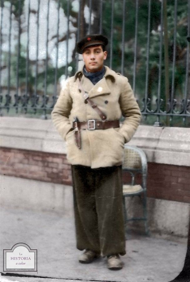 Ветеран гражданской войны в Испании, готовый и в 101 год бить фашистов.