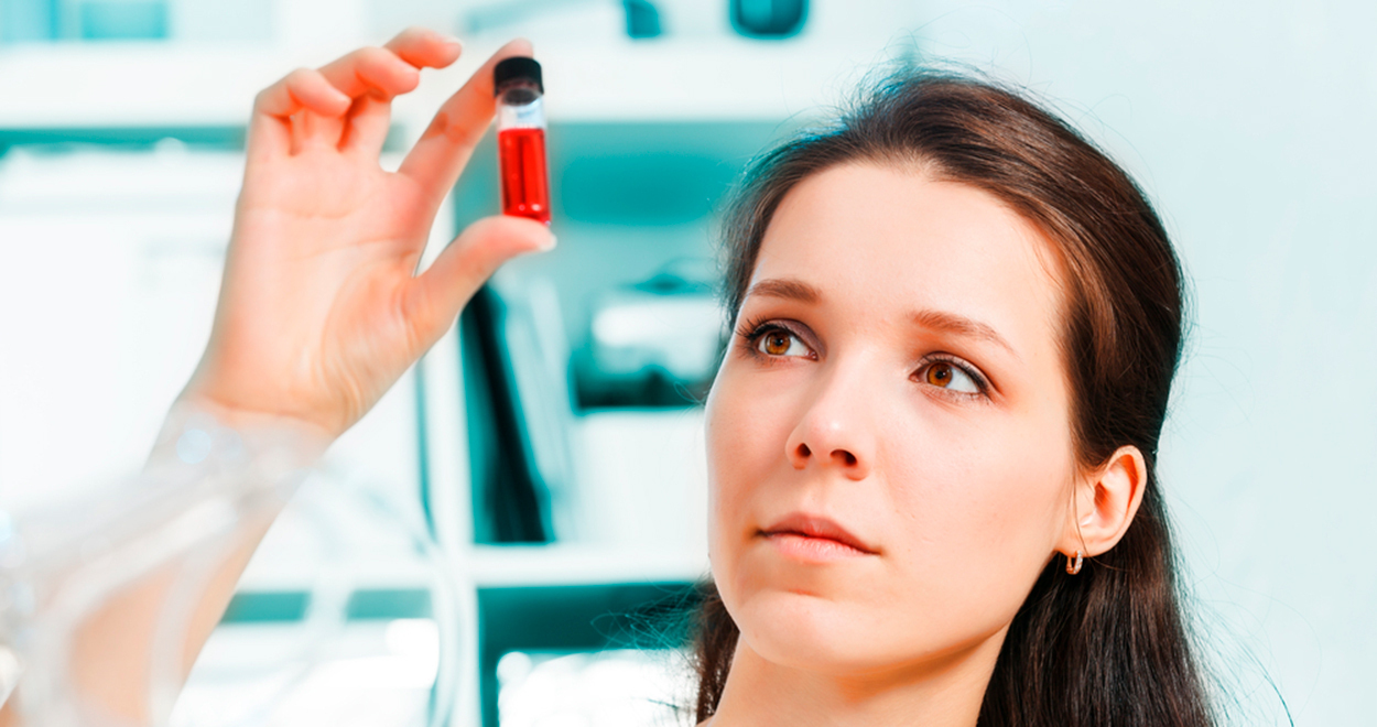 Каковы симптомы анемии и как её определяют?