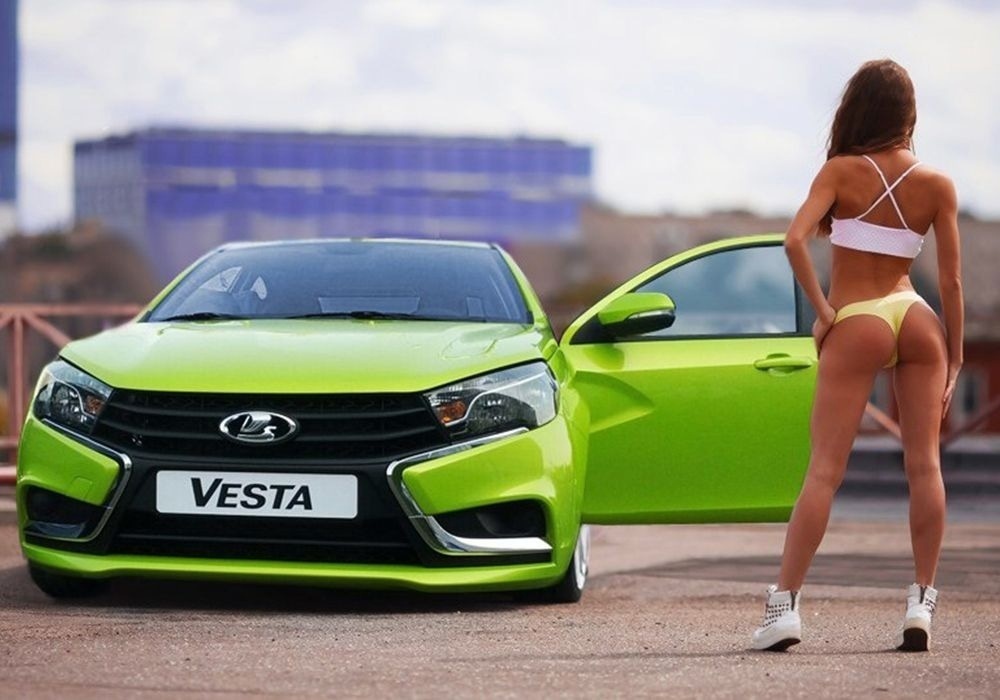 Family LADA, как менялся облик отечественных автомобилей с годами.