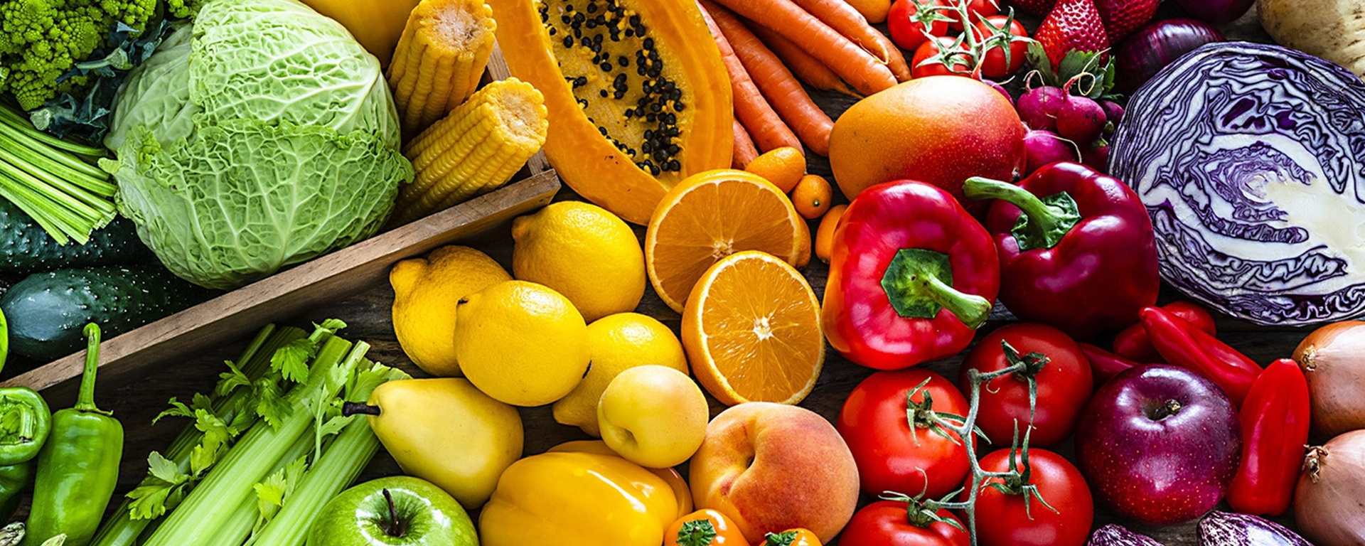 Узнайте о 10 лучших витаминах, содержащихся во фруктах и овощах для здоровой российской диеты