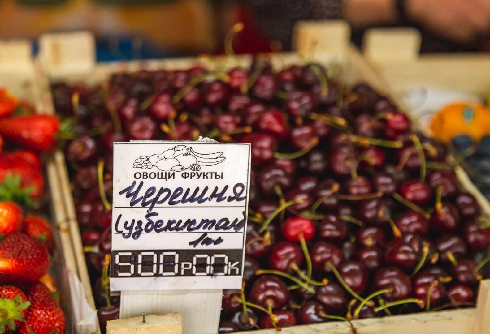 Сотни тысяч должников могут списать свои долги бесплатно. Но многим стыдно признаваться в своей бедности