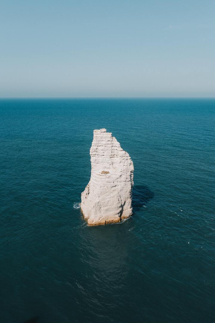 Гавр не включен в большинство французских маршрутов, но большинство круизных линий, заходящих в Париж, делают остановку в этом прибрежном городе.