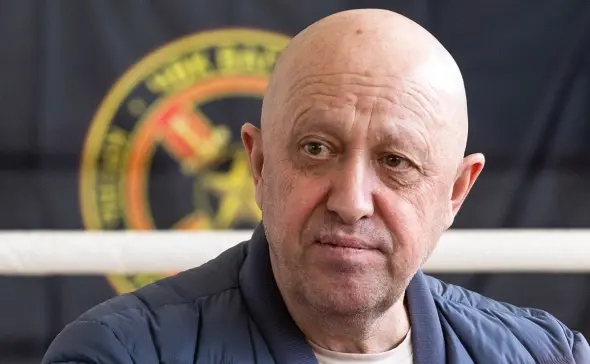 Кремль закрыл уголовное дело против Пригожина. Мятежник уезжает в Беларусь