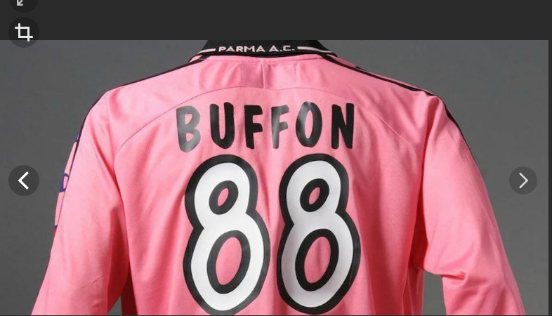 В Италии футболистам запретили футболки с номером 88