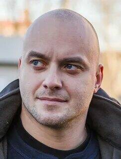 Почему женщинам нравятся лысые мужчины.