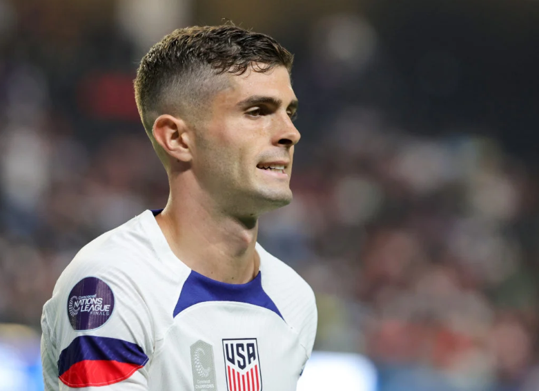 Игрок «Челси» готов пойти на «существенное» сокращение зарплаты, чтобы присоединиться к новому клубу, переговоры о сделке продолжаются