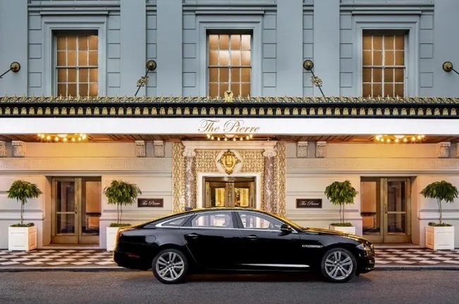 Дерзкое ограбление отеля "Пьер", потрясшего Нью-Йорк.