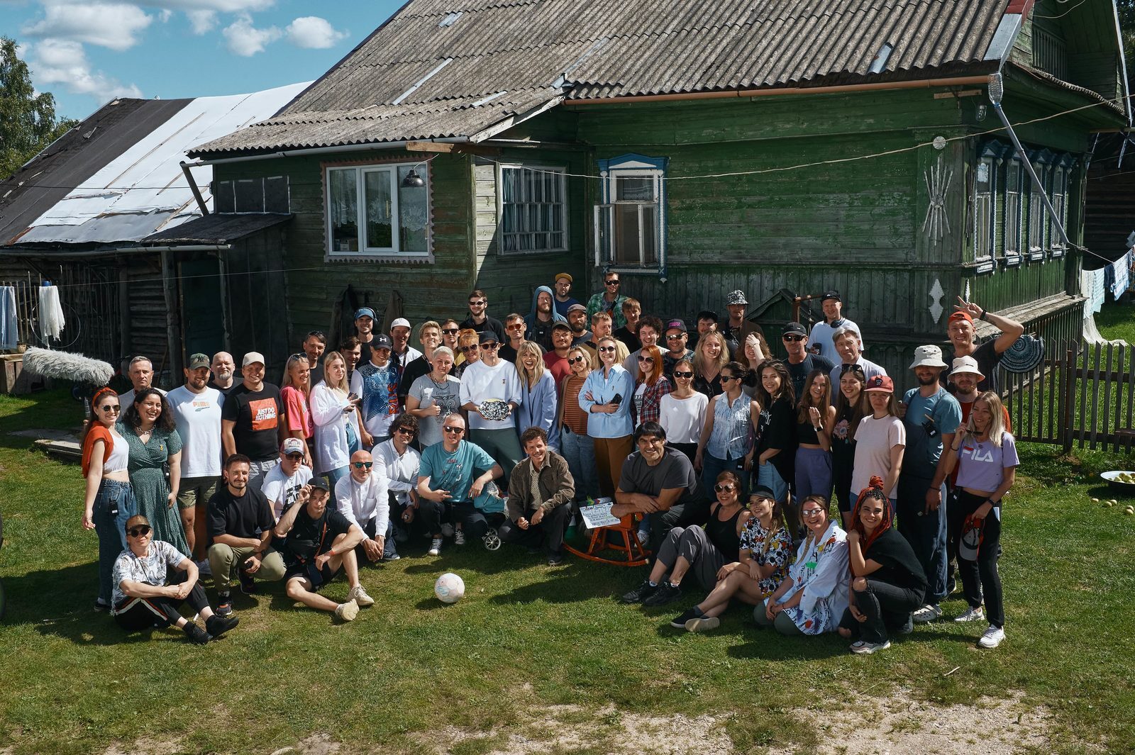 Тайна пропавшей деревни - сериал Иви на ТНТ.