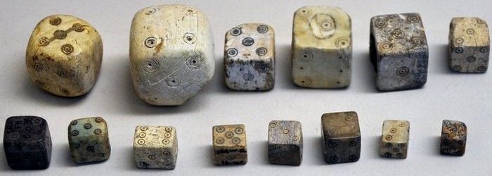 История древних игральных костей