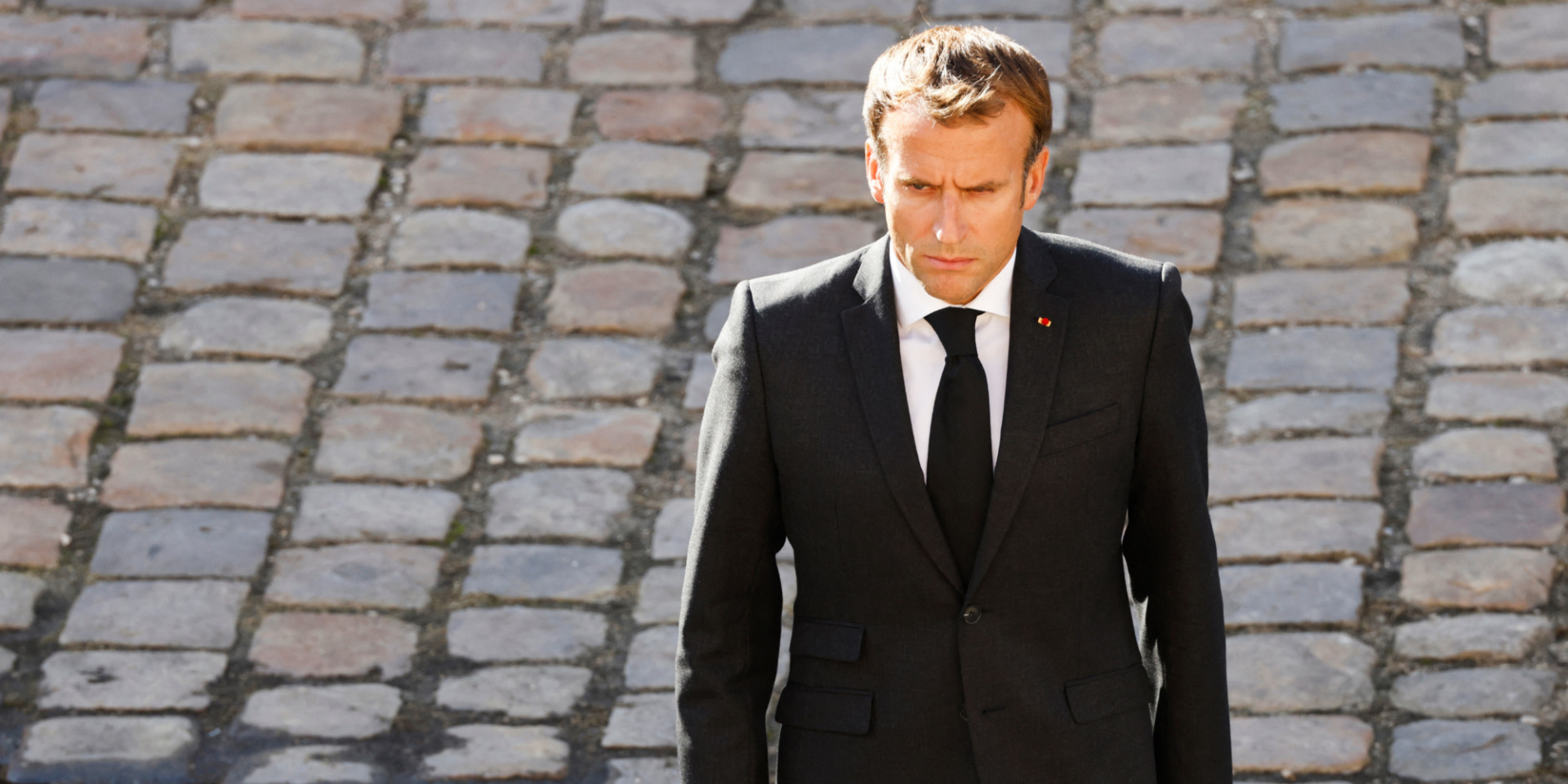 Парижские страдания Макрона.