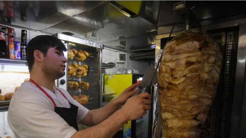 В Госдуме предложили разработать ГОСТ для шаурмы