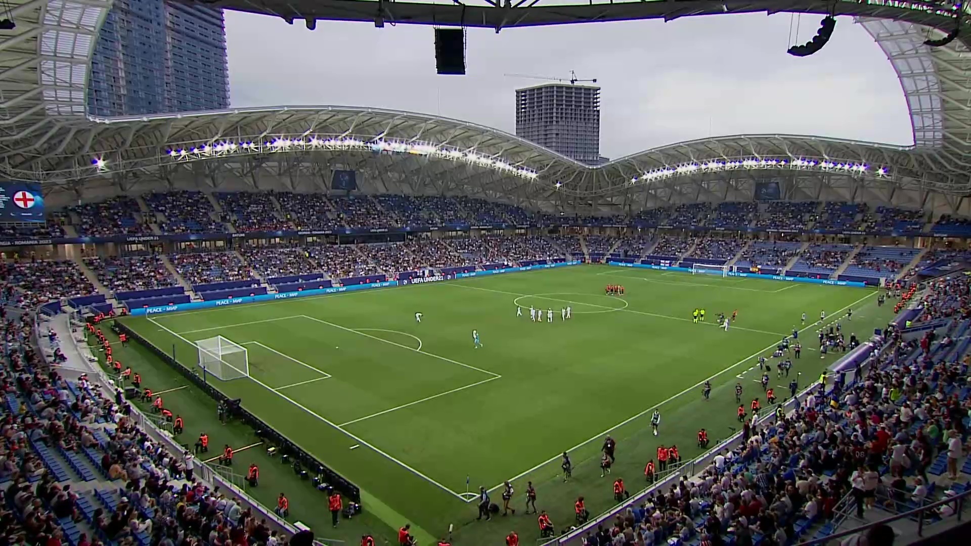 Английская молодёжь - лучшая в Европе!