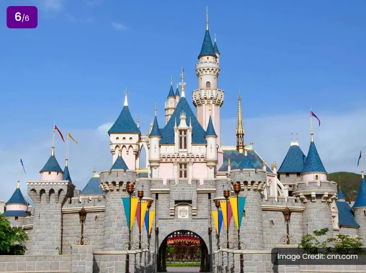 6 интересных фактов, связанных с новым замком гонконгского Диснейленда