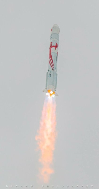 Китай успешно запустил первую метановую ракету