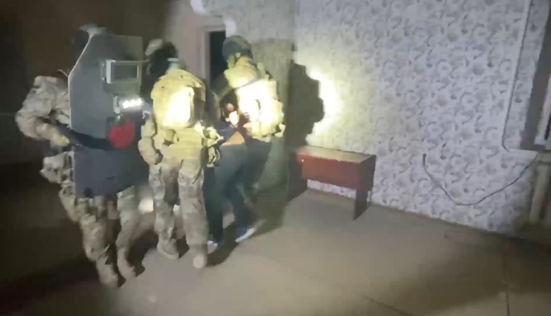 Спецслужбы задержали диверсантов, готовивших атаку на ЗАЭС