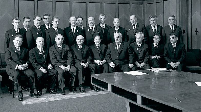 Госплан СССР самое скрытое ведомство, которое планировал бюджет 5-летками