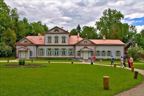 Усадьба "Абрамцево" и ее основатель.