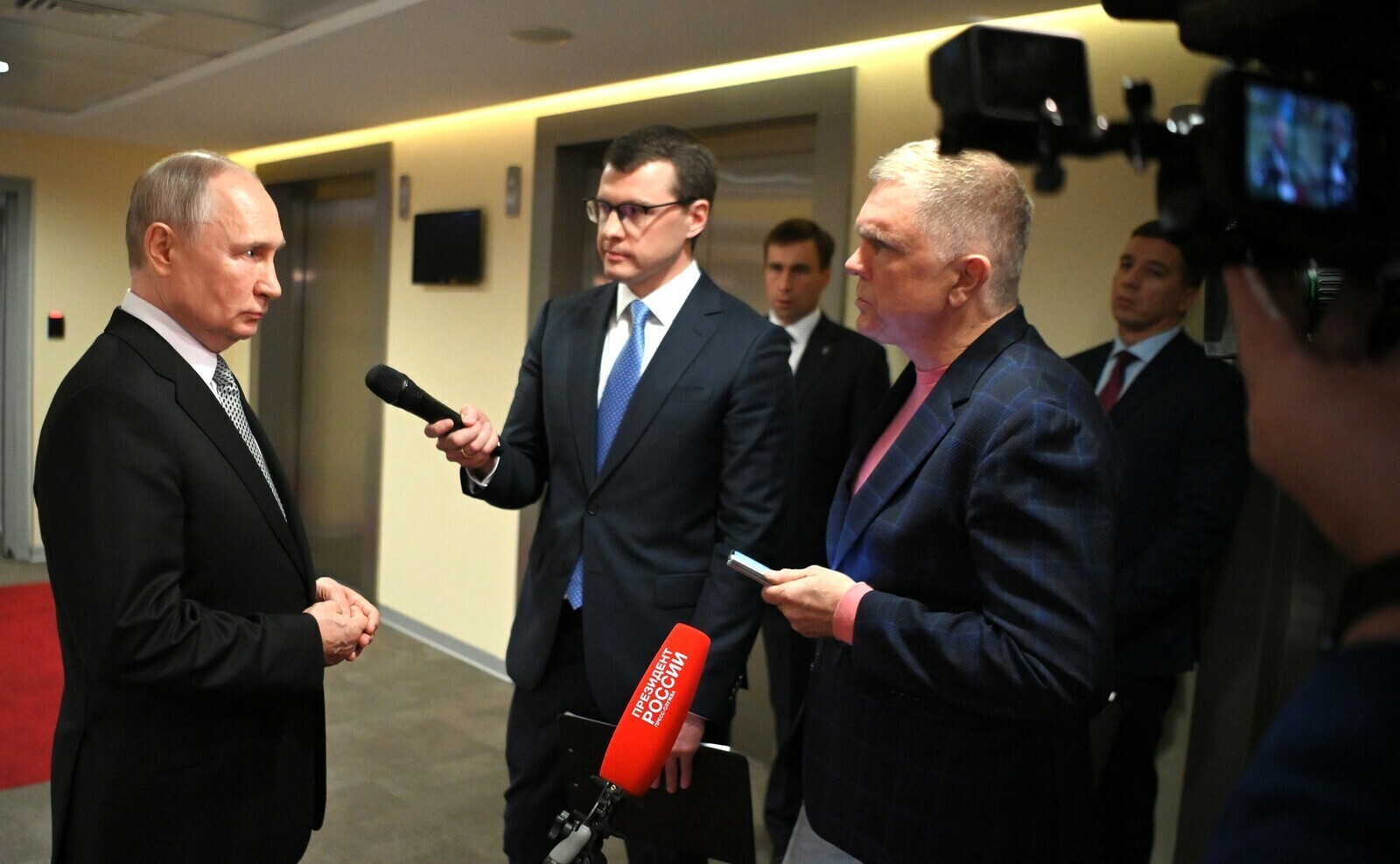 Зарождение нового мятежа. Путин лишился титула "Теневого Судьи".