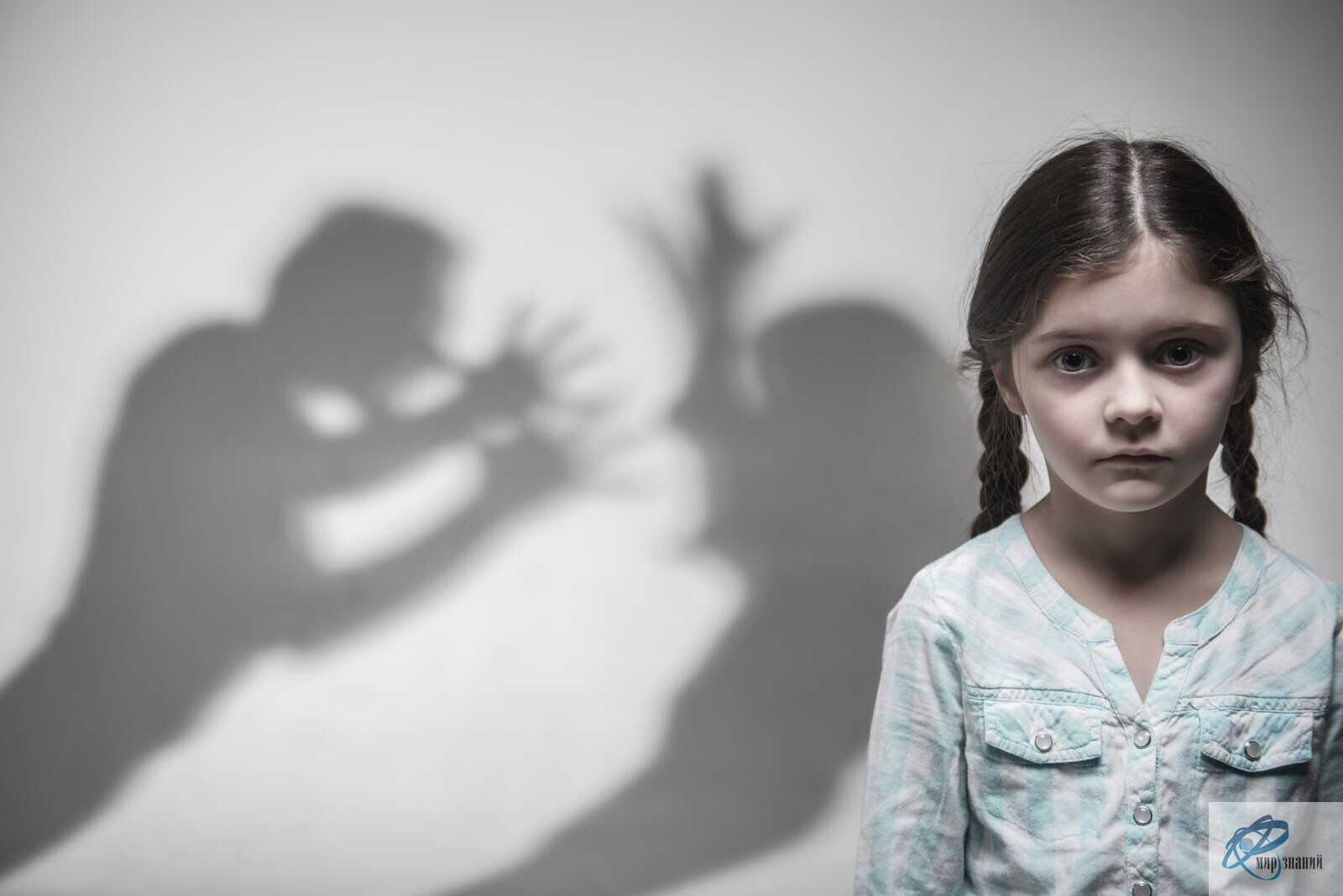 Насилие мужей над детьми, которое иные матери не замечают, не хотят замечать