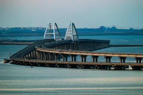 Чудо инженерной мысли, Соединяющее Два континента: Крымский мост