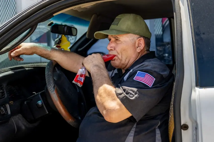 Историческая жара распространится после выходных с трехзначными температурами.