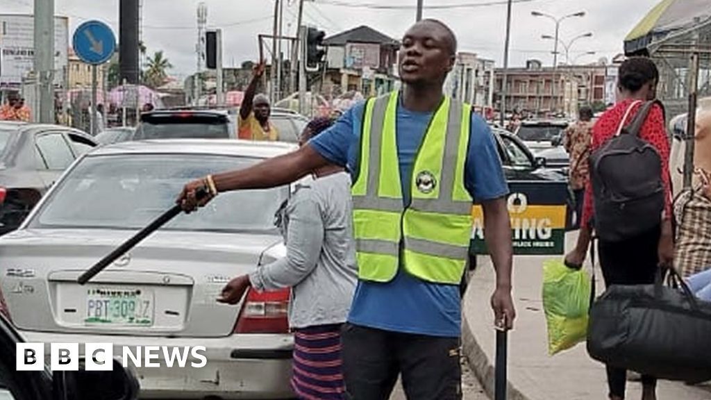 Так называемые сборщики налогов в Нигерии: угрожающие и похожие на мафию