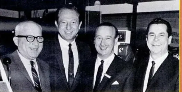 SG 1000 первая игровая консоль компании SEGA