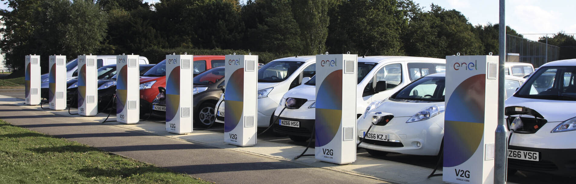 Какие технологии и тренды внедряются в различных отраслях и как они влияют на рынок?