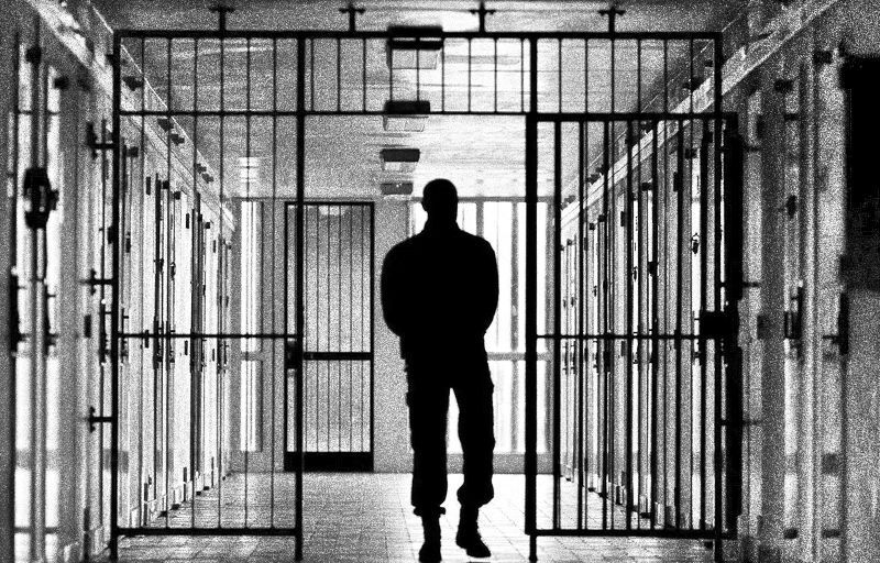 Почему отменили смертную казнь? Нужна ли она в России сейчас и в отношении каких преступлений?