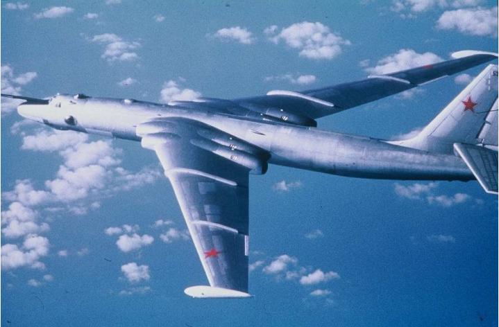 Секретное оружие СССР. Чем Запад пугали на парадах.