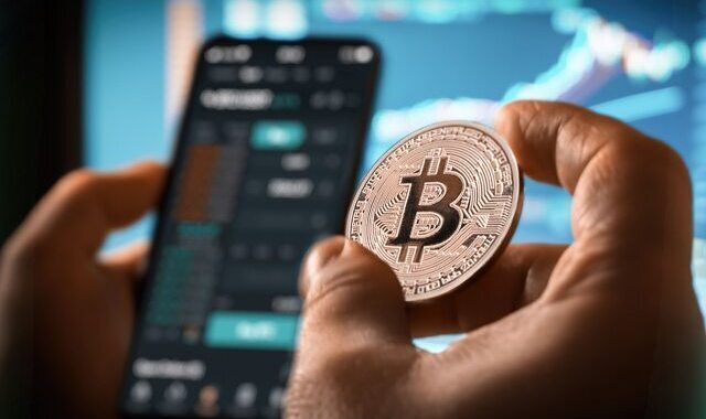 Биткойн «Упадет до нуля». Пора избавляться ?