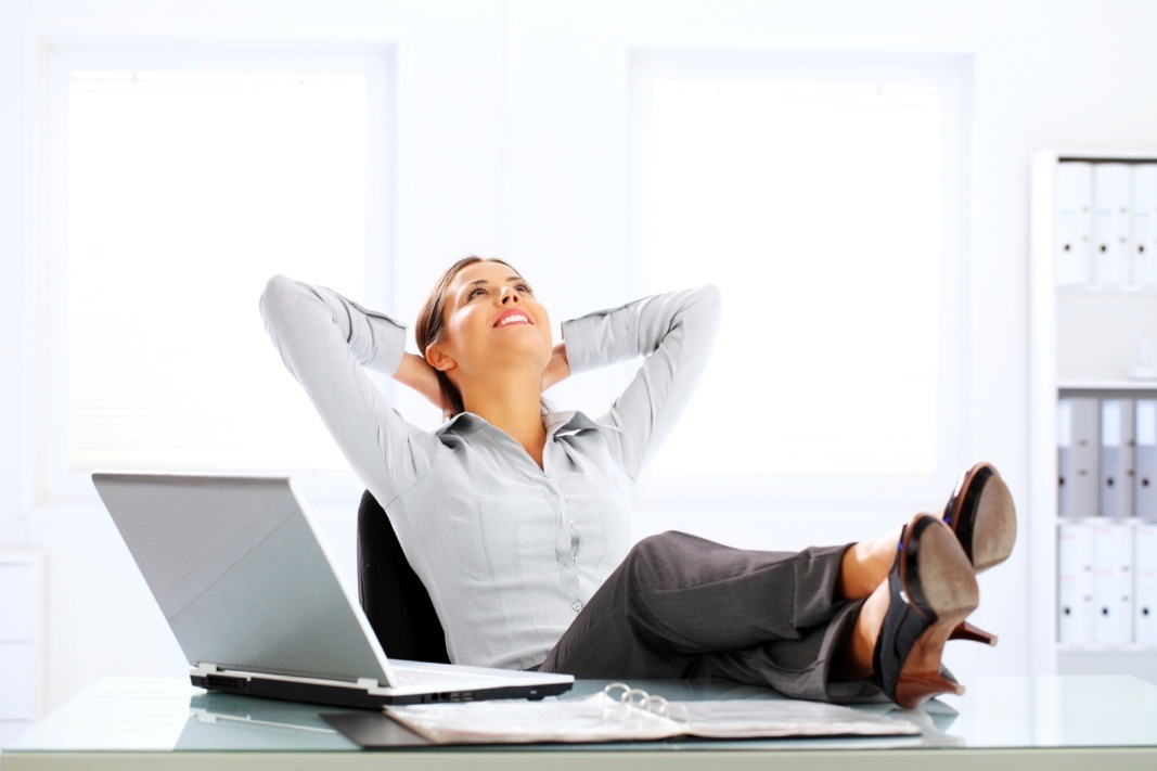 Легкая работа в выходные дни.