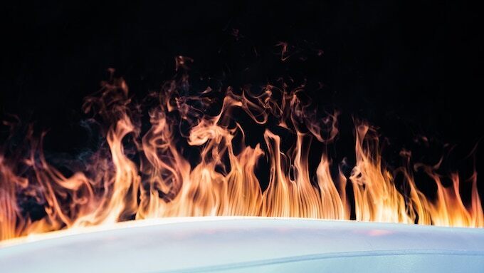 Новая реальность !!! Паровой камин . Это ВОДА! 100% безопасен, с холодным пламенем !