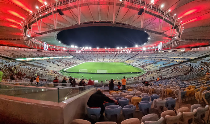 Искусство и футбол: Как футбольные стадионы стали художественными шедеврами