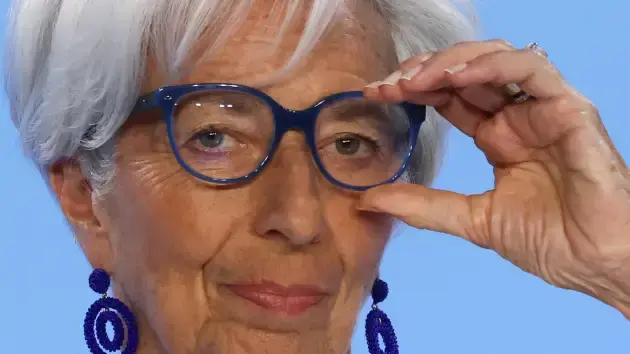 Европейский центральный банк намерен повысить ставки по мере приближения к точке разворота