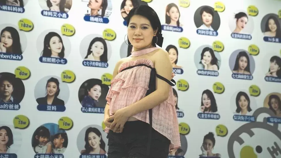 Почему в Китае становится легче быть матерью-одиночкой