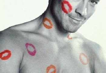 Как порадовать любимого мужчину: 10 идей для счастливой и довольной половинки