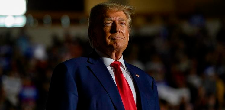 США: ИСК Дональда Трампа о диффамации против CNN отклонен судьей