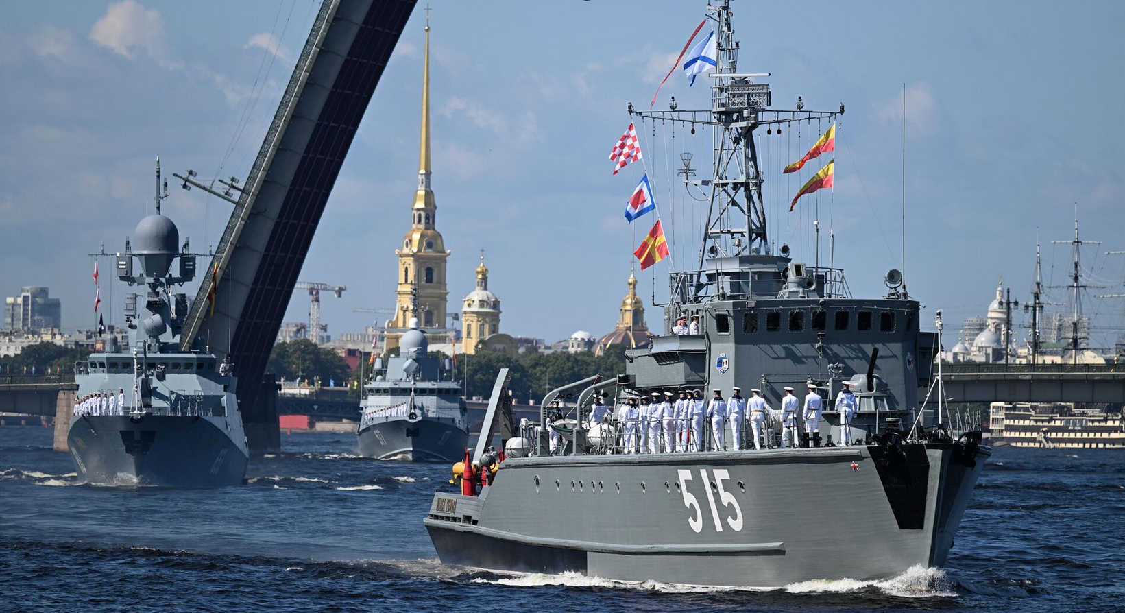 День Военно-Морского флота в Санкт-Петербурге и Кронштадте