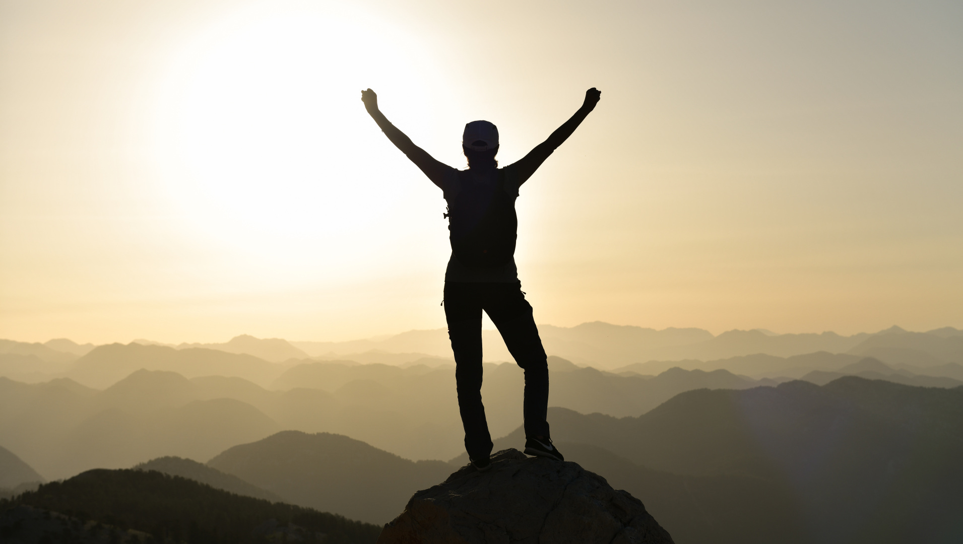 Астрология и Уверенность в Себе: Познание Себя Через Зодиак.