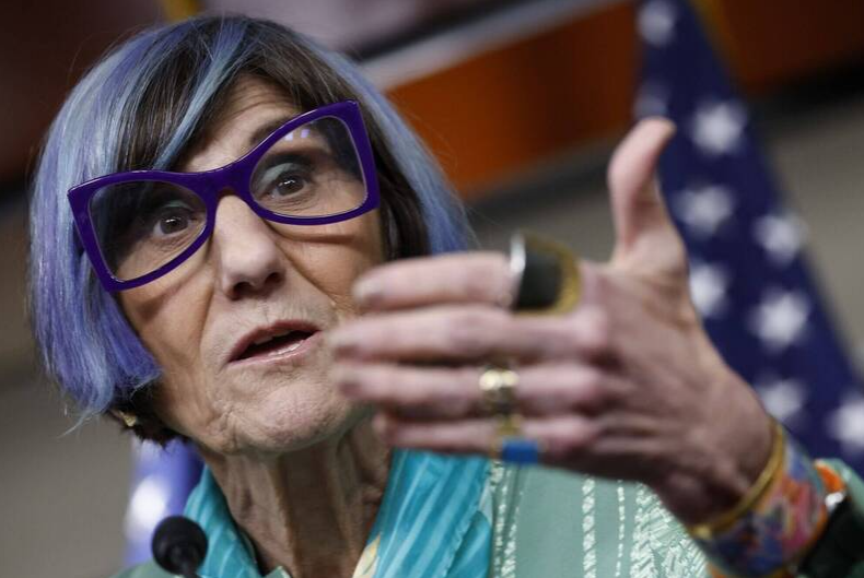 Так круто! 80-летний конгрессмен США и 18-летняя внучка сделали совместные татуировки