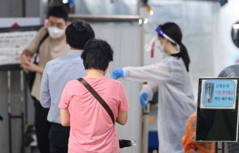 Внимание на достопримечательности Кореи! Вспышка эпидемии в Южной Корее может достичь 60 000 случаев в день в августе