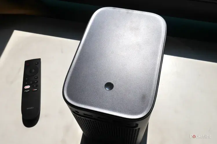 Обзор Emotn N1: проектор plug-and-play с умными функциями Netflix