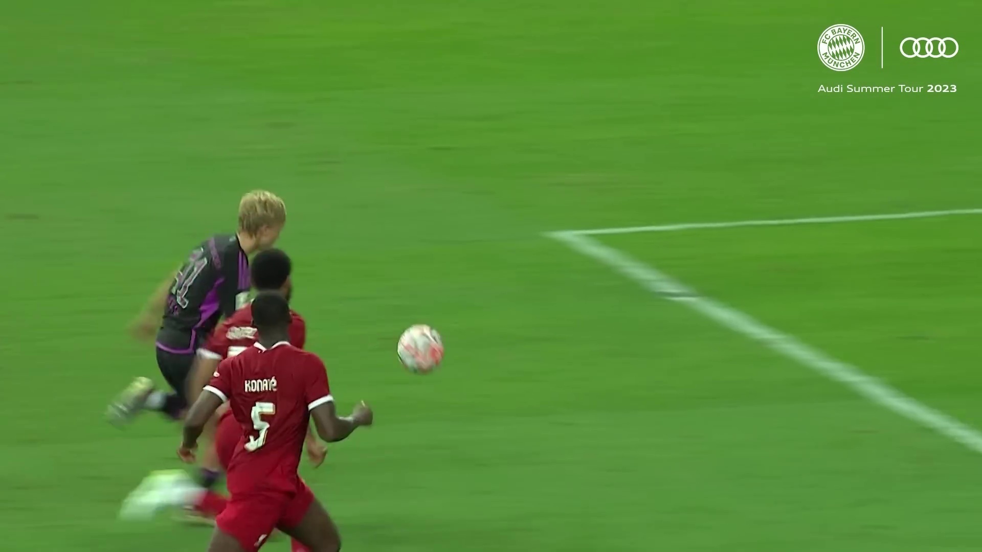 "Ливерпуль" и "Бавария" забили 7 мячей на двоих