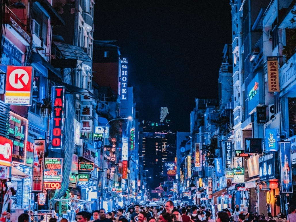 Солнечный луч на Востоке: История Японии, процветающая во времена изоляции и войны