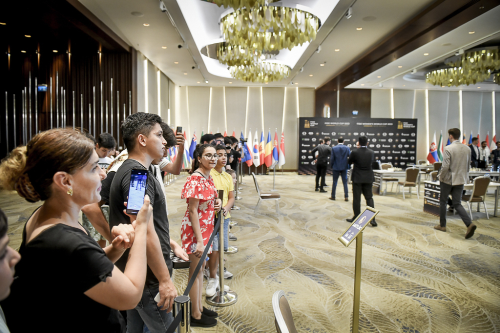 Что происходит на Кубке мира по шахматам ФИДЕ в Баку