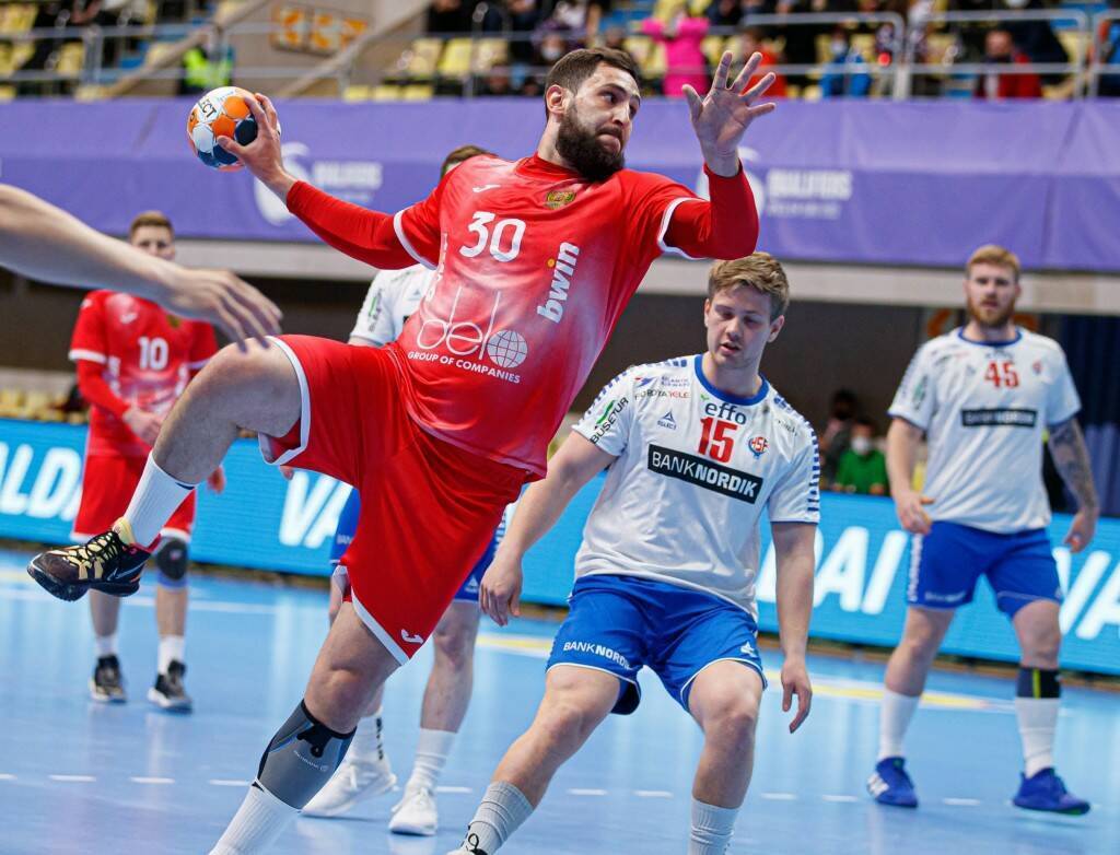 Игра Гандбол. Мужская и женская разновидность