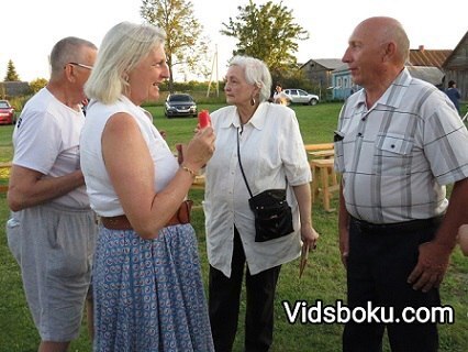 Австрийская экс-министр, станцевавшая с Путиным, теперь живет в рязанской деревне